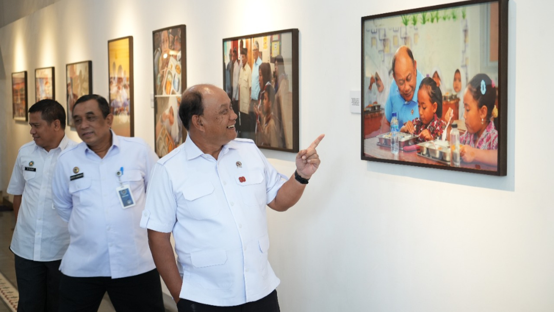 Kepala Badan Gizi Nasional Labuhanbatu Apresiasi Pameran Fotografi Satu Tahun BGN Labuhanbatu